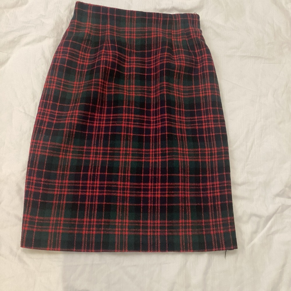 Norton McNaughton Red and Black Plaid Pencil Skirt